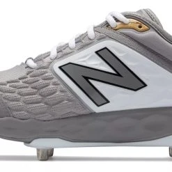 Hit After Hit New Balance – Grey/White Low-Cut L3000v4 Metal Spikes (L3000GW4)