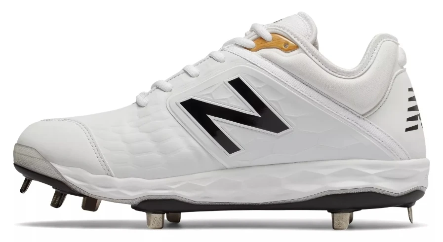 Hit After Hit New Balance – White/Black Low-Cut L3000v4 Metal Spikes (L3000SW4) 1 Hit After Hit New Balance – White/Black Low-Cut L3000v4 Metal Spikes (L3000SW4)
