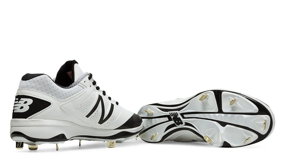 Hit After Hit New Balance – White/Black Low 4040v3 Baseball Spikes (L4040WT3) 2 Hit After Hit New Balance – White/Black Low 4040v3 Baseball Spikes (L4040WT3) - Image 2