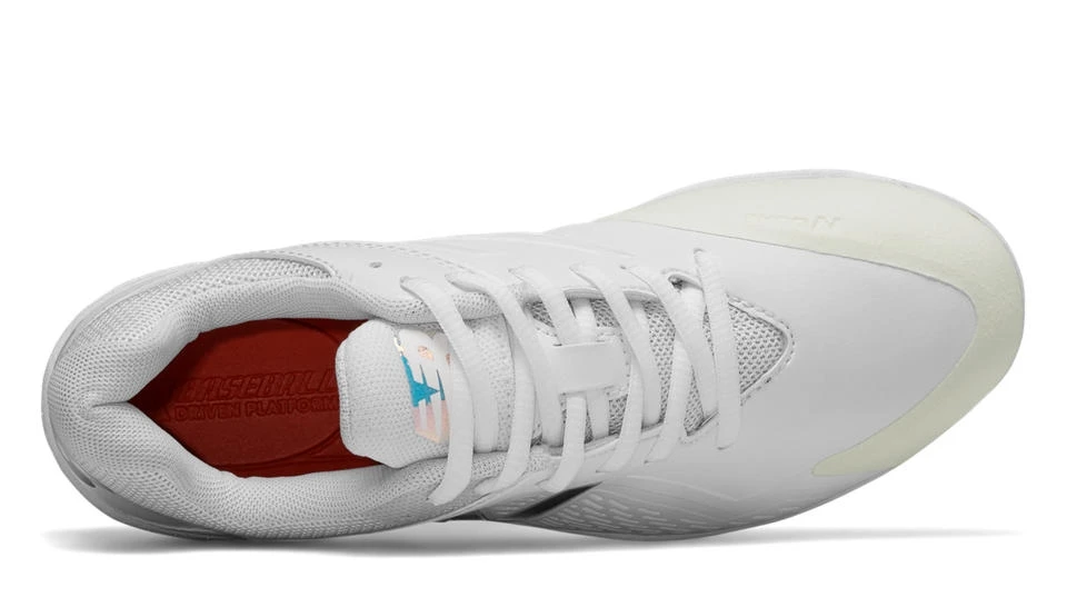 Hit After Hit New Balance – White/White Women’s Fastpitch Spikes (SMFUSEW1) 2 Hit After Hit New Balance – White/White Women’s Fastpitch Spikes (SMFUSEW1) - Image 2