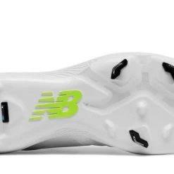 Hit After Hit New Balance – White/White Women’s Fastpitch Spikes (SMFUSEW1) 5 Hit After Hit New Balance – White/White Women’s Fastpitch Spikes (SMFUSEW1) -Footwear Shop products smfusew1 4